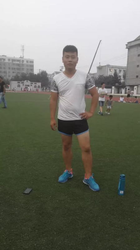胡洋洋的第一张照片--徐州上门女婿服务网