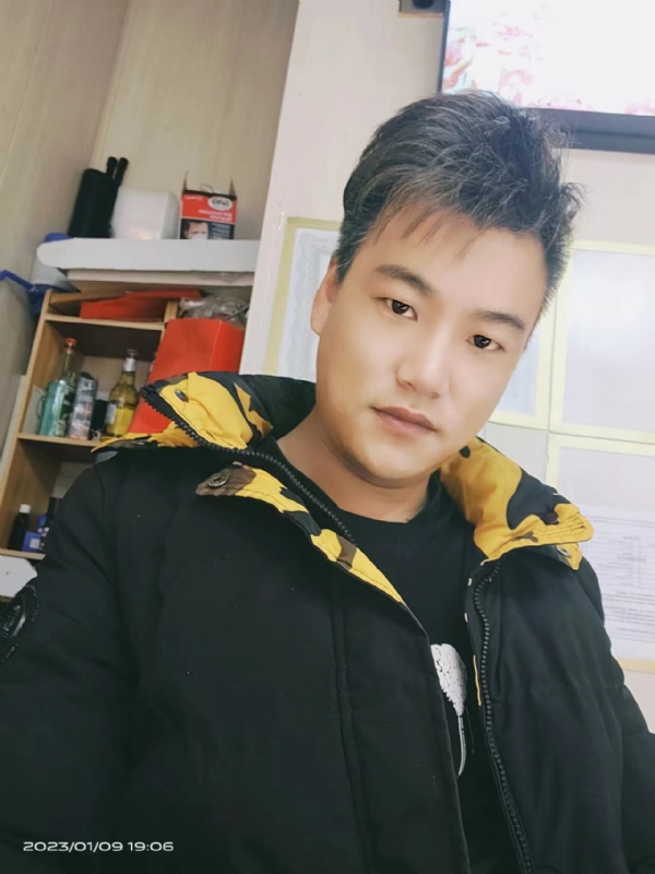 孤酒枕愁眼眠的第一张照片--徐州上门女婿服务网